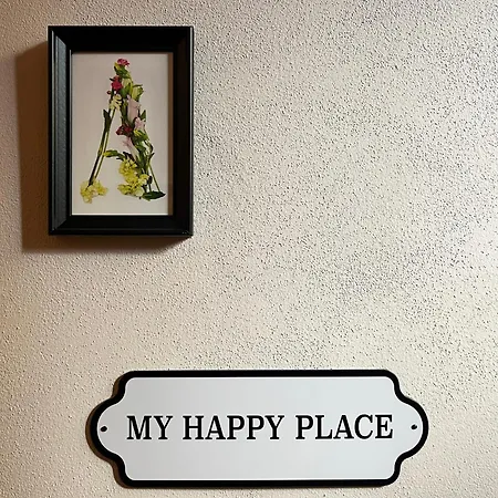 5' To The Station - 1g Wi-fi - Self Check-in Apartment